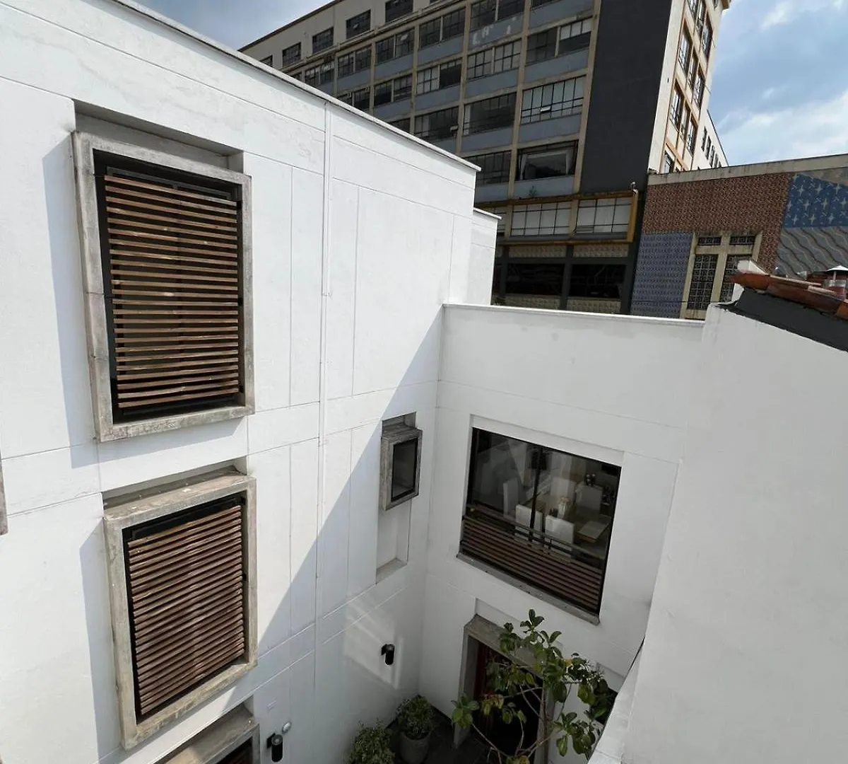 Peaceful Apt + Parking&Laundry Bogota Apartment